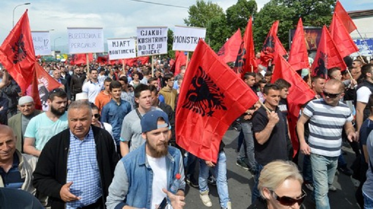 ПРОТЕСТИ У МАКЕДОНИЈИ: Брисел „вага“ антикризне санкције